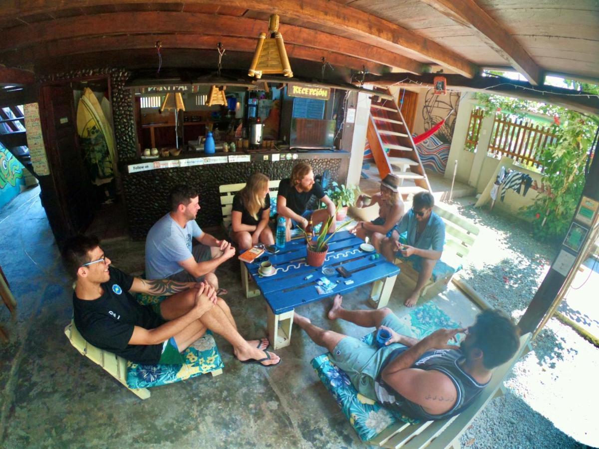Hostal Moai Montañita Extérieur photo