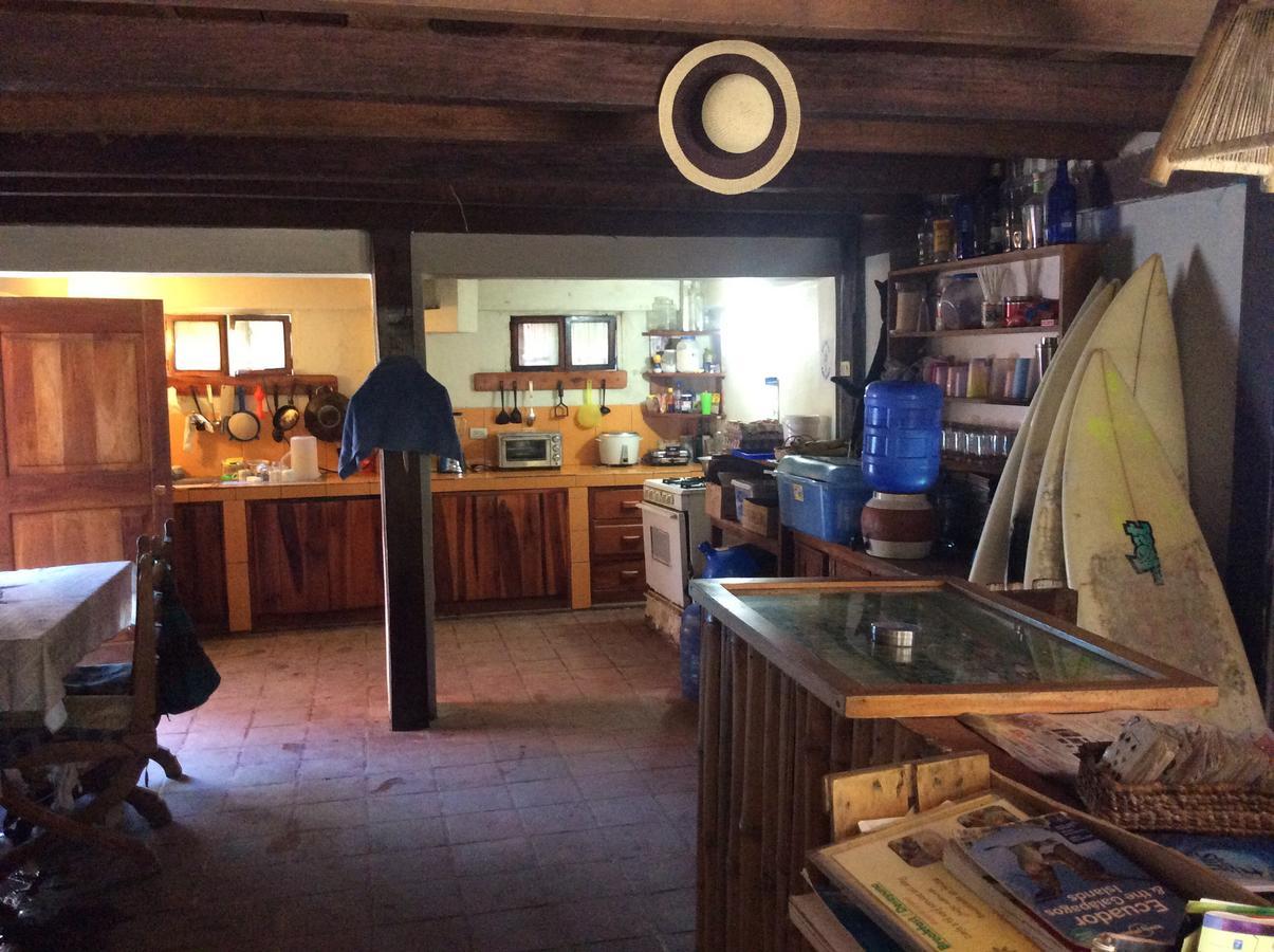 Hostal Moai Montañita Extérieur photo