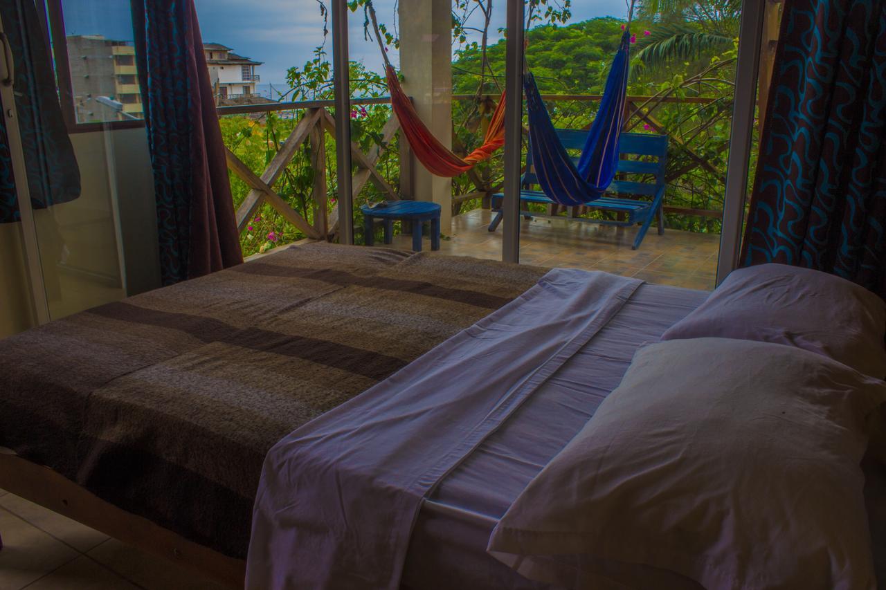 Hostal Moai Montañita Extérieur photo